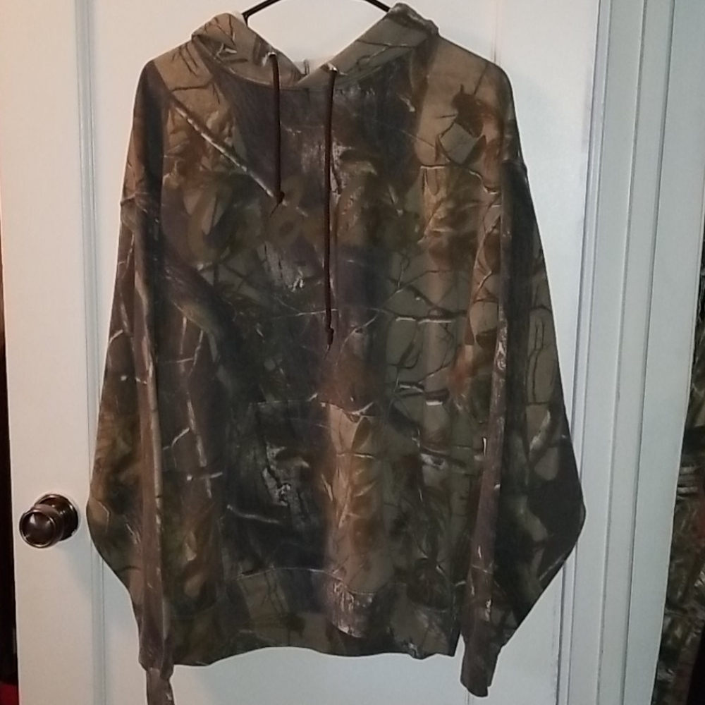 Cabelas Hoodie